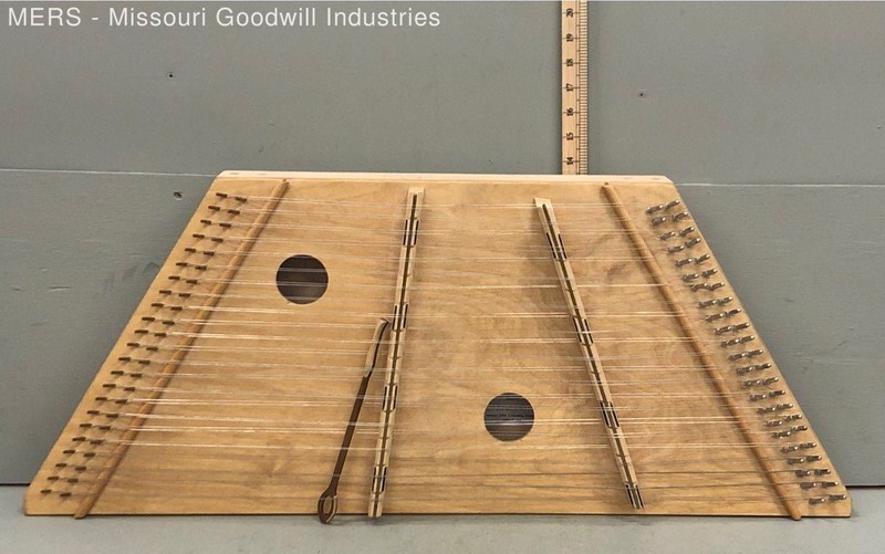 Art Reed Hammered Dulcimer 2004 Signed Deborah Lange 12/11 Course Natural Wood