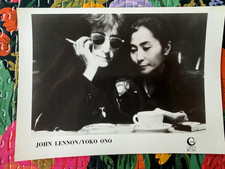 John Lennon, Yoko Ono, Harry Nilsson, Roberta Flack, promo photos rare Beatles