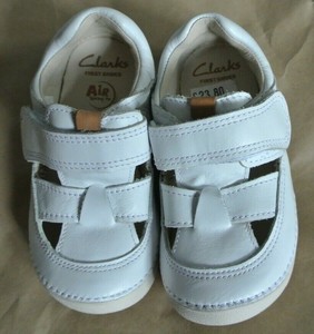 clarks leisa claytin sandals