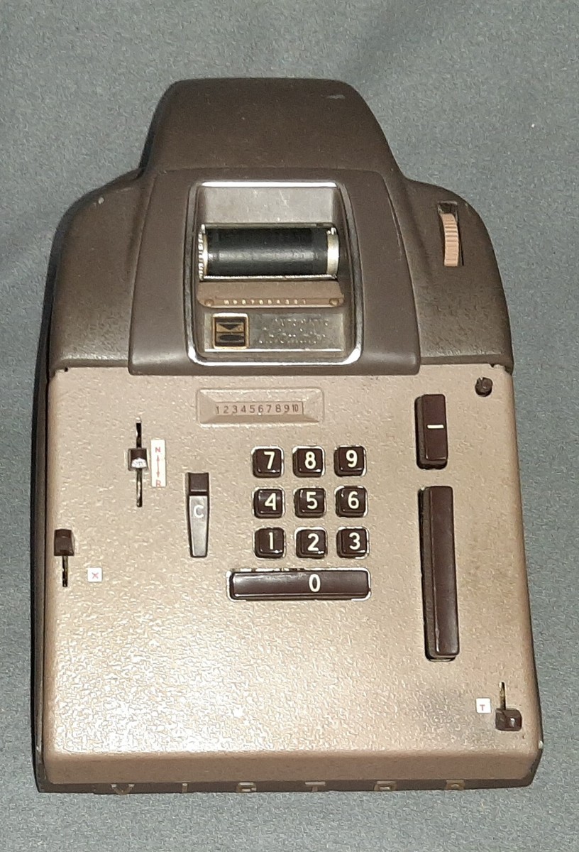 Victor Automatic Calculator Model 72-85-54 (No power Cord