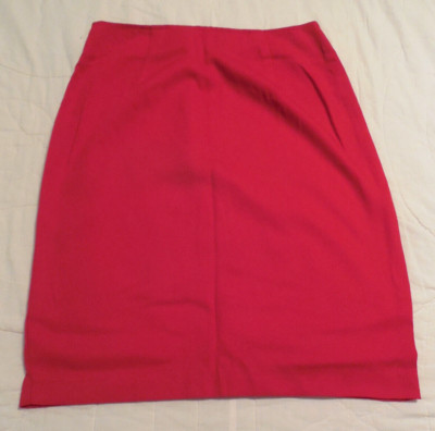 MARNIE WEST Pencil Skirt Size 7/8 Red Straight Back Zipper Above Knee Waist 25'' 