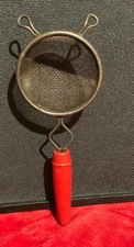 Vintage 7.5” Mesh Strainer Sifter Wooden Red Handle Farmhouse Kitchen Utensill