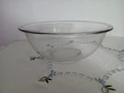 Pyrex glass bowls 1.5 quart size - Made in USA