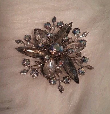 Vintage Estate Gray Crystal Arora's Borealis Rhinestone Brooch, Beau Jewels?