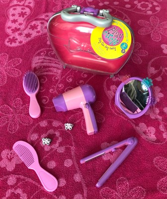 play hairdresser set