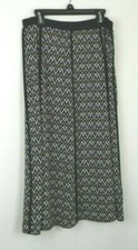 Alfred Dunner Black Chevron/ V-Pattern Skirt Women's Size 8 Polyester Blend EUC