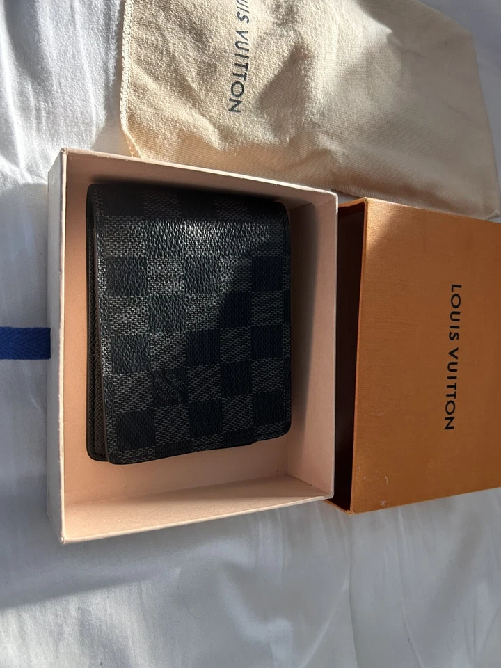 Louis Vuitton Men’s Multiple Wallet - Image 3 of 3