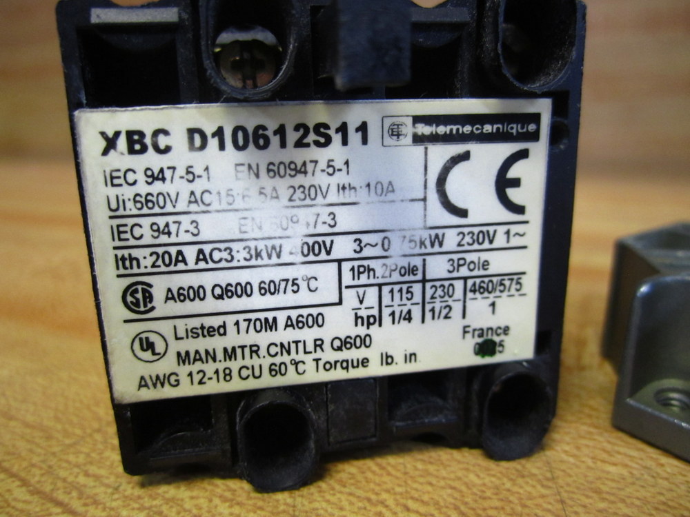Telemecanique XBCD10612S11 Switch XBC D10612S11 UnAssembled eBay