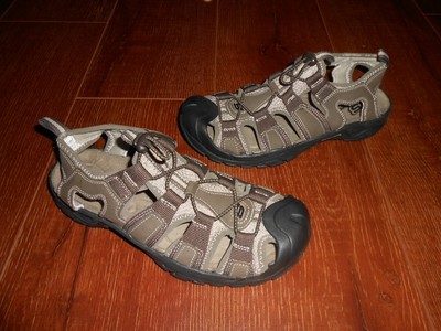 skechers mens closed toe sandals