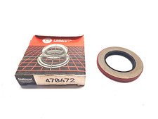 NOS NATIONAL FEDERAL-MOGUL OIL SEALS 470672