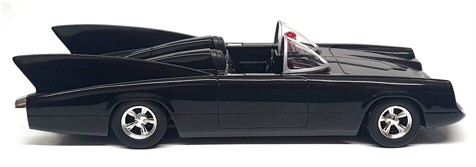 Johnny Lightning Batmobile 1:24 スケール Johnny lightning 1950s Batmobile model kit build 1/24 scale