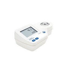 WLR Industries Hanna HI96801 Digital Refractometer for Brix Measurement in Food