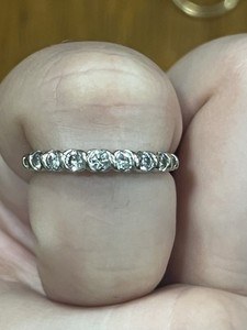 14K White Gold Prong-Set Round Diamond Band Ring Size 7 Signed