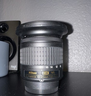 Nikon AF-P NIKKOR DX 10-20mm f/4.5-5.6G VR Wide Angle Zoom Lens for Nikon F