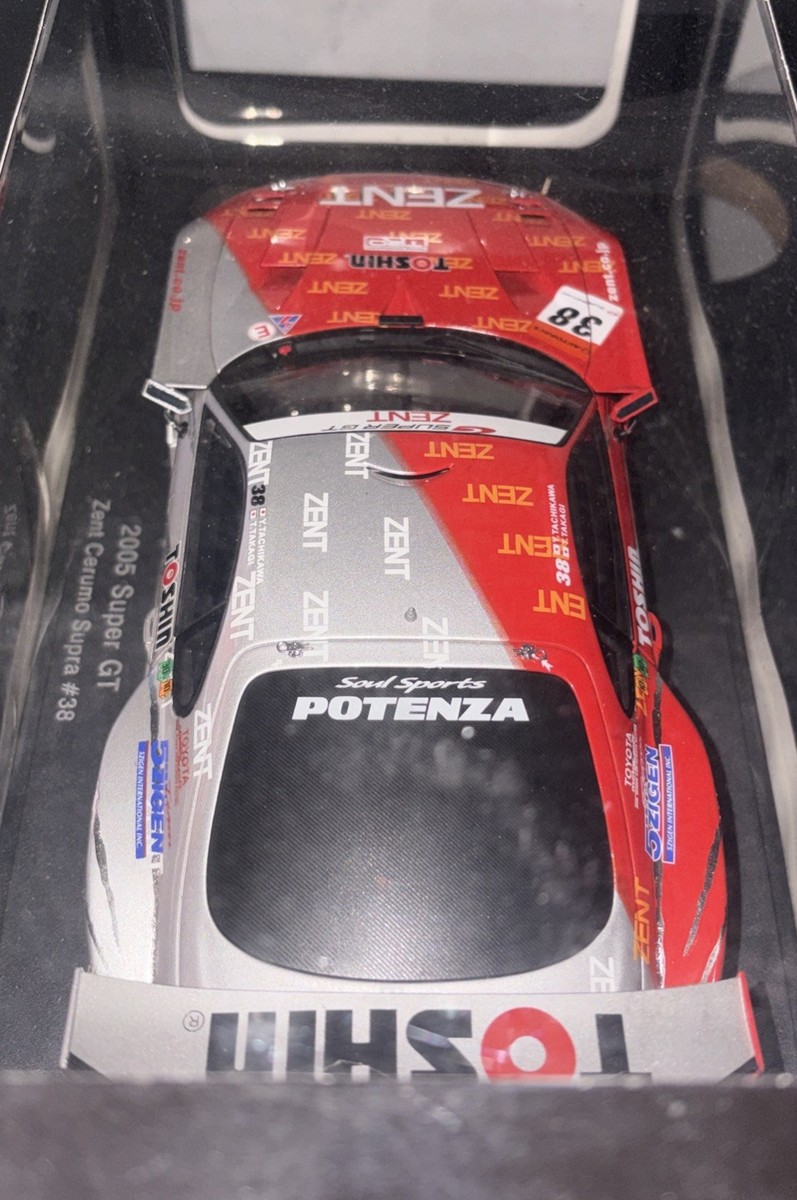 1/18 AUTOart SuperGT 2005 ZENT スープラ 立川祐路 2005 Toyota Supra