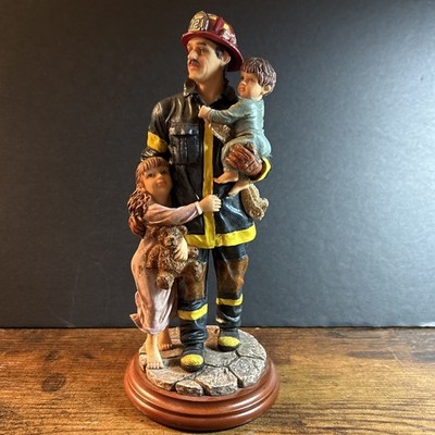 Red Hats of Courage ''Hero II''  (FM 88646). 1998 VANMARK