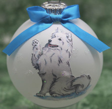D594 Hand-made Christmas Ornament dog - Samoyed - happy waving samie (lt blue)