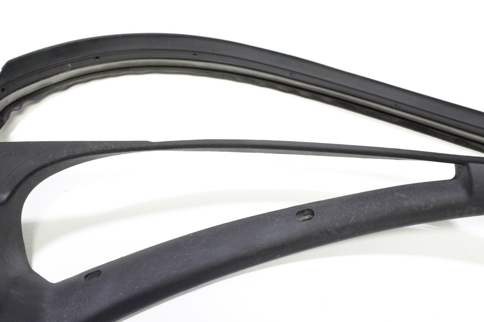 McLaren 720S Left Side Vent Molding Trim Seal 14AC389CP 2018 2019 2020 OEM