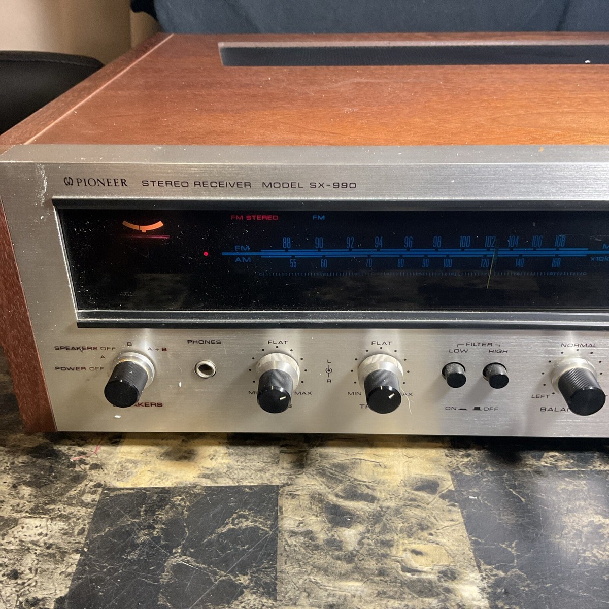 Vintage Pioneer SX-990 Solid State AM/FM Stereo Receiver W/ Box