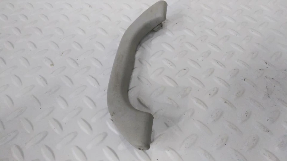 Manija de agarre del conductor Volkswagen Passat GLS 01-05 Foto 4 de 4