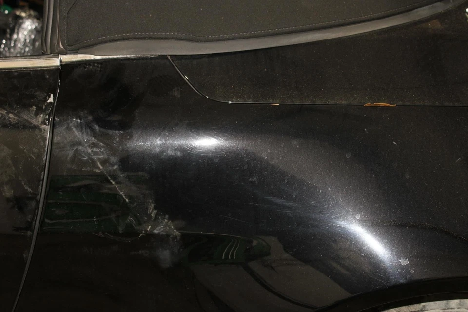 11-17 Aston Martin Vantage Storm Black Convertible Driver Left LH Quarter Panel Foto 4 de 4