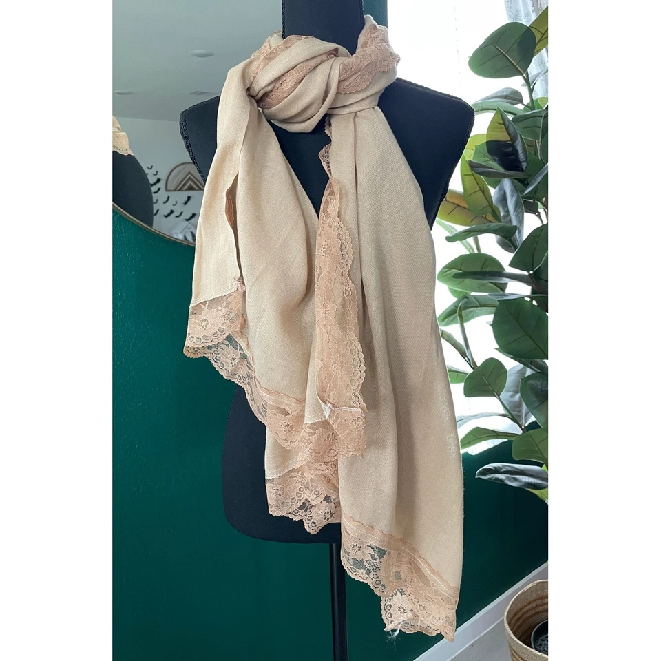 Mantón envolvente Ahuse con ribete de encaje para mujer OS rubor rosa romántico suave femenino coqueta Foto 2 de 4