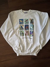 Cottagecore Bird Sweatshirt. Womens XL. Vintage Y2K White Fall Grandma Core