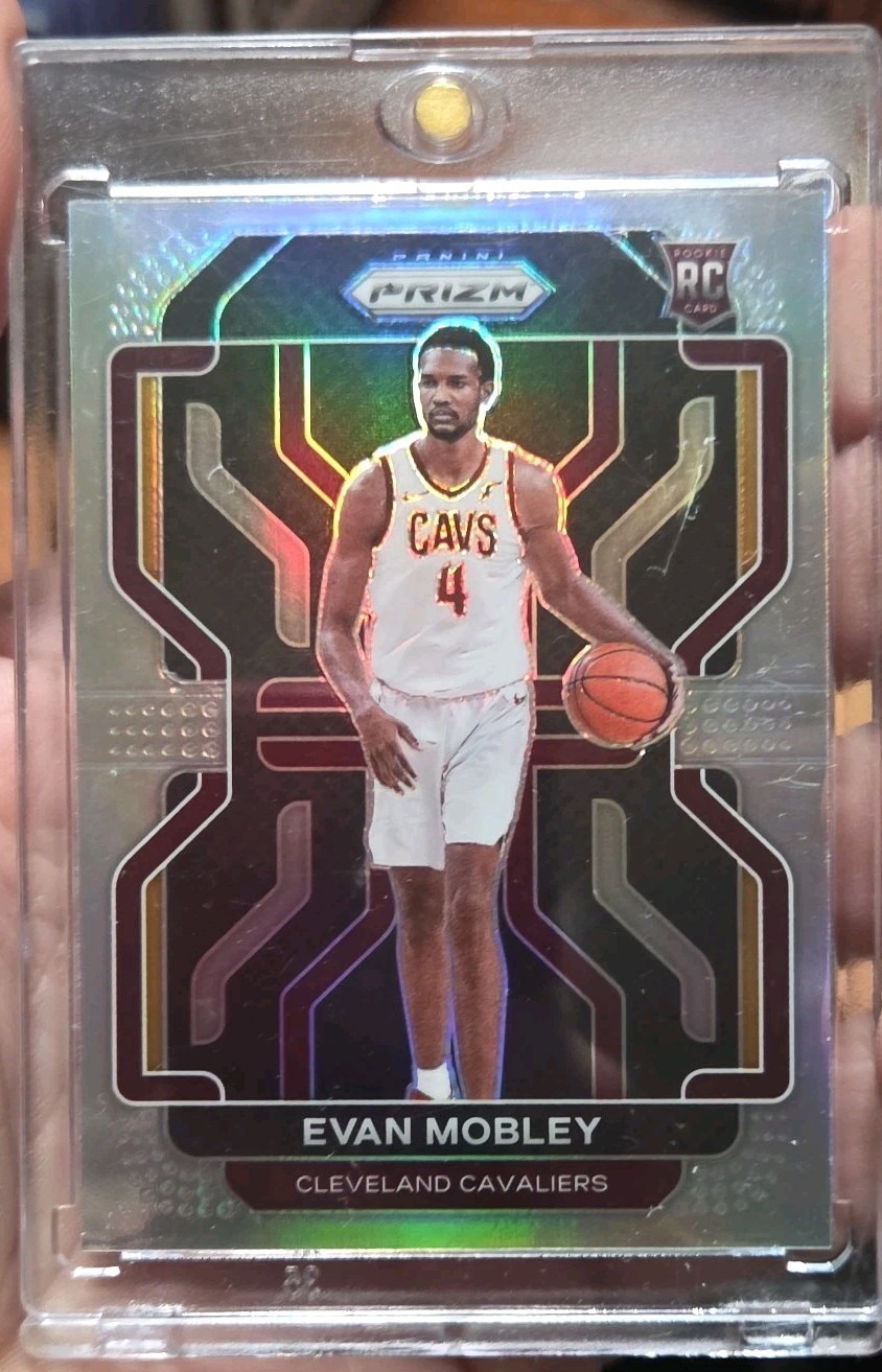 2021-22 Panini Prizm - Evan Mobley #325 Silver Prizm (RC)