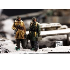 Homemade 1/72 German Winter 2-person Group Kharkov 1943 Finished Model