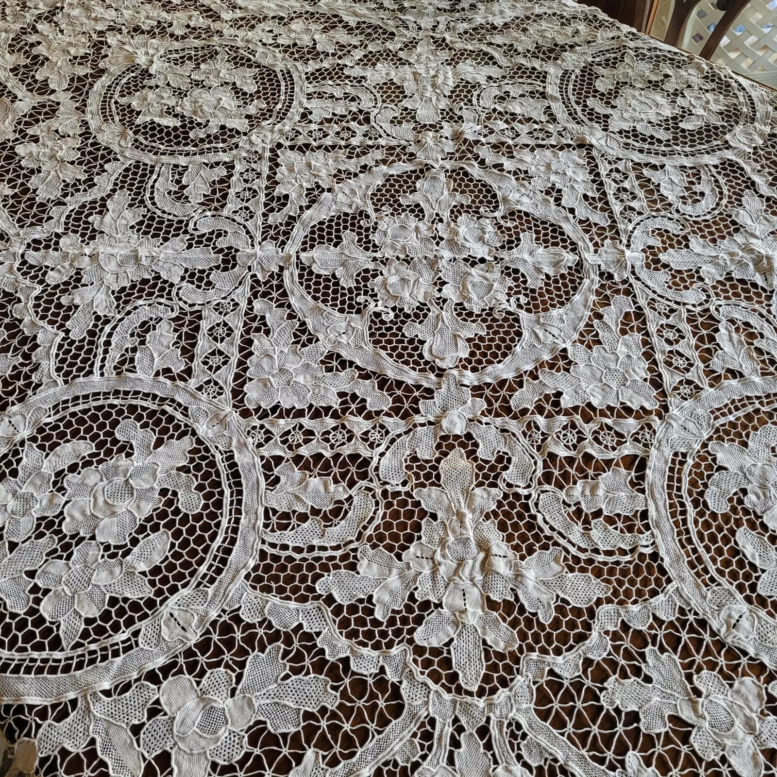 Picture 1 of 20