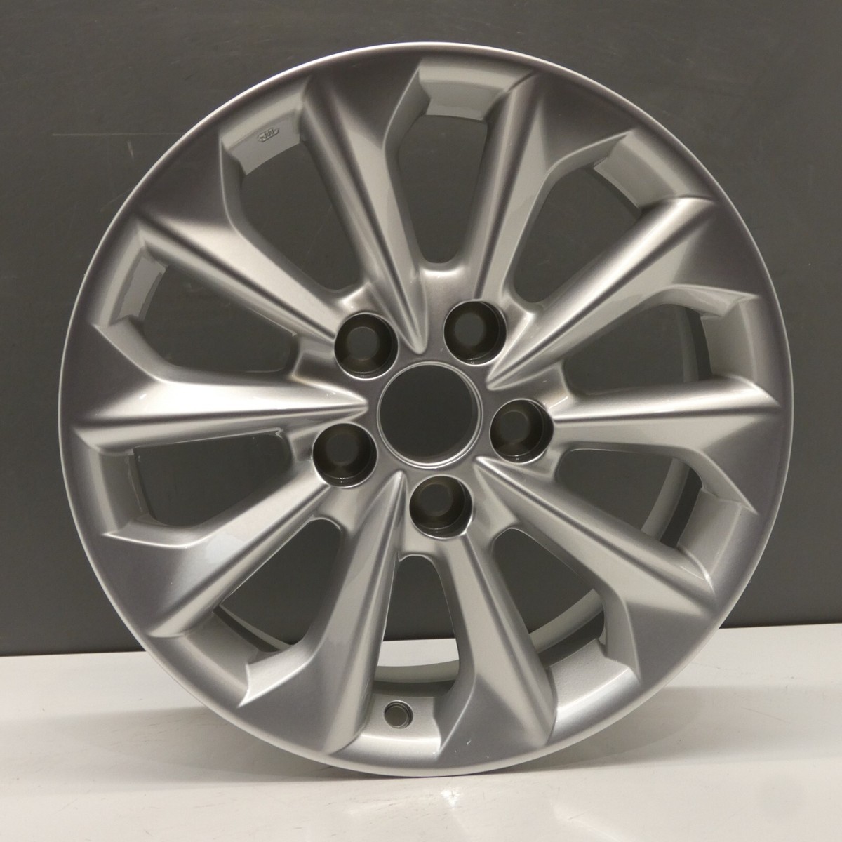 「2/２」TOYOTA COROLLA WXB R17 5x100 純正ホイール TOYOTA トヨタ カローラ ツーリング E210系 WxB 純正 中古