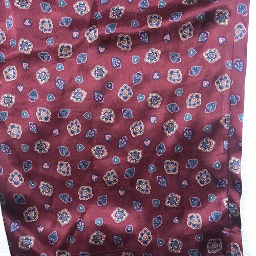 Womens Satin Lounge Pants Pajama Pull-on Bottoms Size XXL Burgundy Preppy Print - Picture 2 of 7