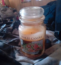 small and large Yankee candles  Christmas Cookie 