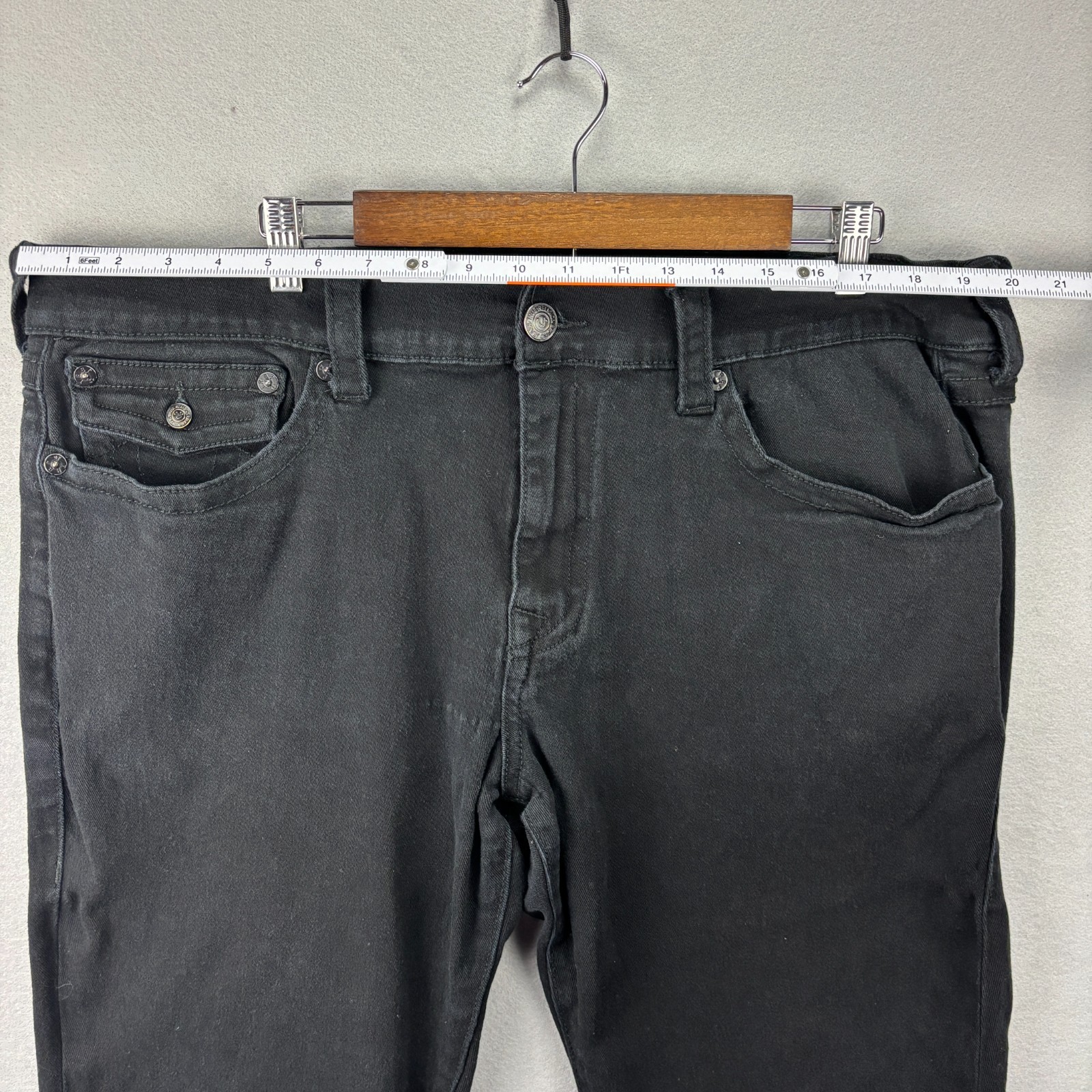 True Religion Ricky Relaxed Straight Black Jeans Mens Actual 40x32 | Tag 42x32 thumbnail 4