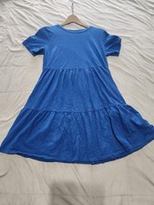 Gap Women's Short Sleeve Crew Neck Tiered Dress in Nautical Blue. Womens Medium