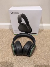 Microsoft Xbox Wireless Headset - Black
