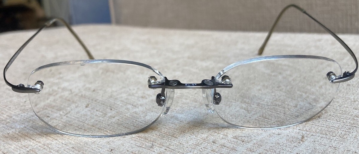 Vintage 90s EasyClip Napoleon 9031 Rimless Set Easy Clip Eyeglasses Frame NAPOLEON 9031 11 48-18-145 Silver  main image 3