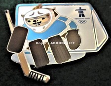 2010 OLYMPICS MASCOT QUATCHI GOALIE #1259 Hockey Pin 