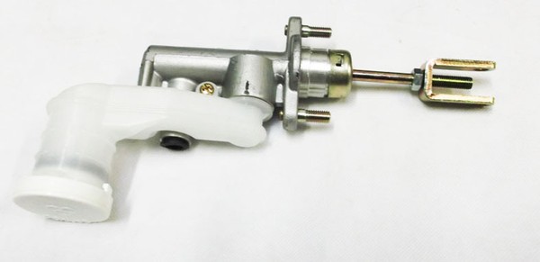 Neu Kupplungsgeberzylinder FüR Isuzu D-Max / Rodeo TFS77 - 3.0TD (7/2003-8/2006)-image