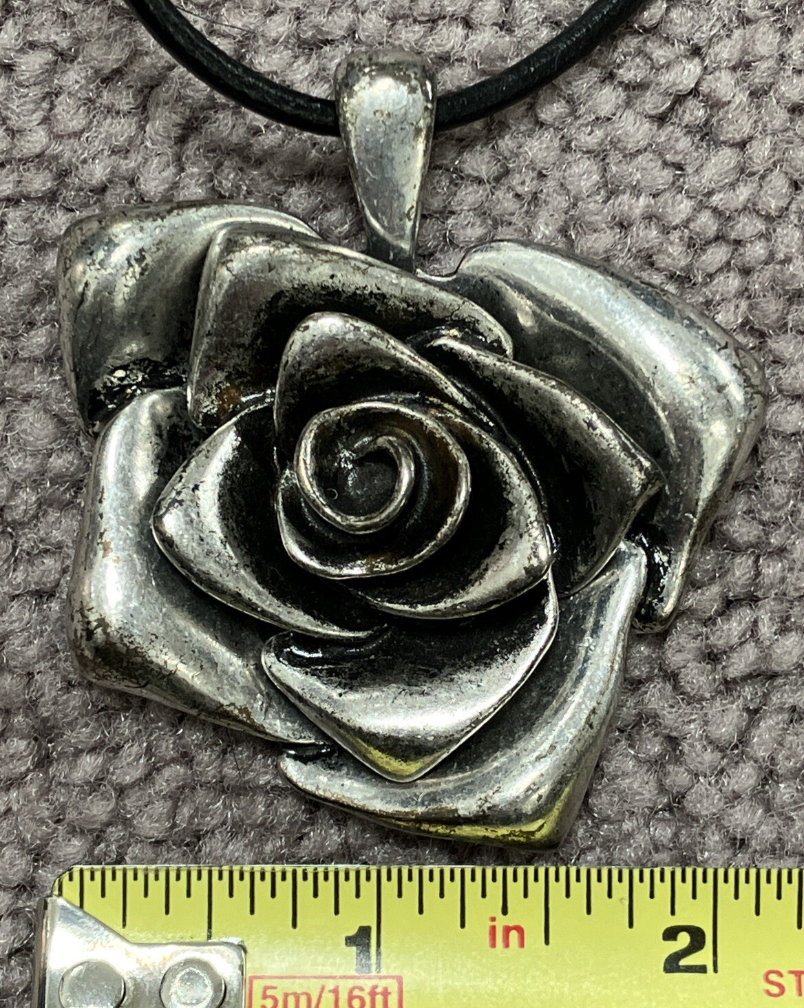 STATEMENT SILVER TONE “ROSE” NECKLACE/EARRINGS SET - image 13