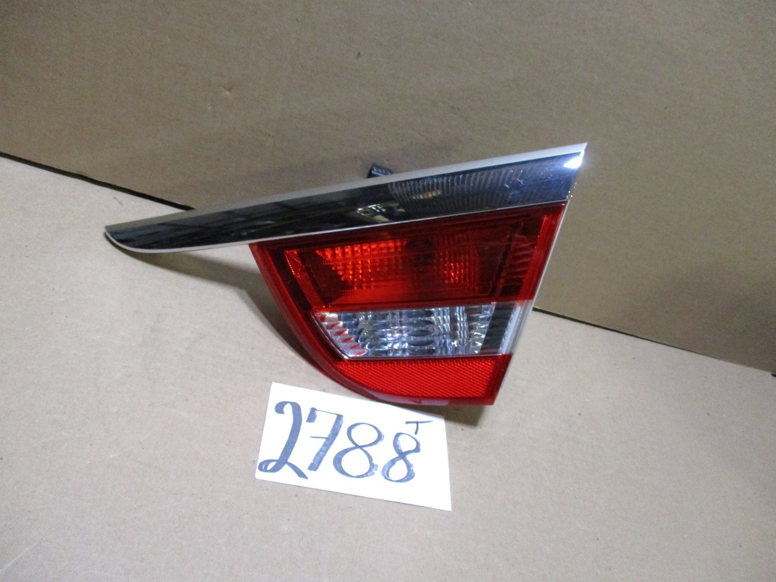 12 13 14 15 Verano Inner Light PASSENGER Side Tail Light Used Rear Lamp #2788-T 