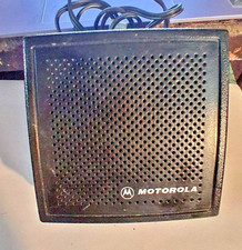 MOTOROLA HSN4031B EXTERNAL WIRED SPEAKER FOR TWO WAY RADIO