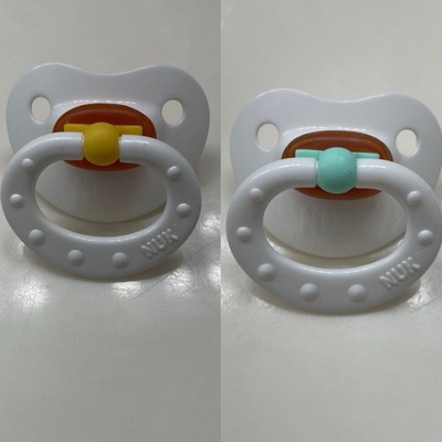 VTG Gerber Nuk Orthodontic Pacifier Bundle Yellow And Aqua Green Latex Newborn