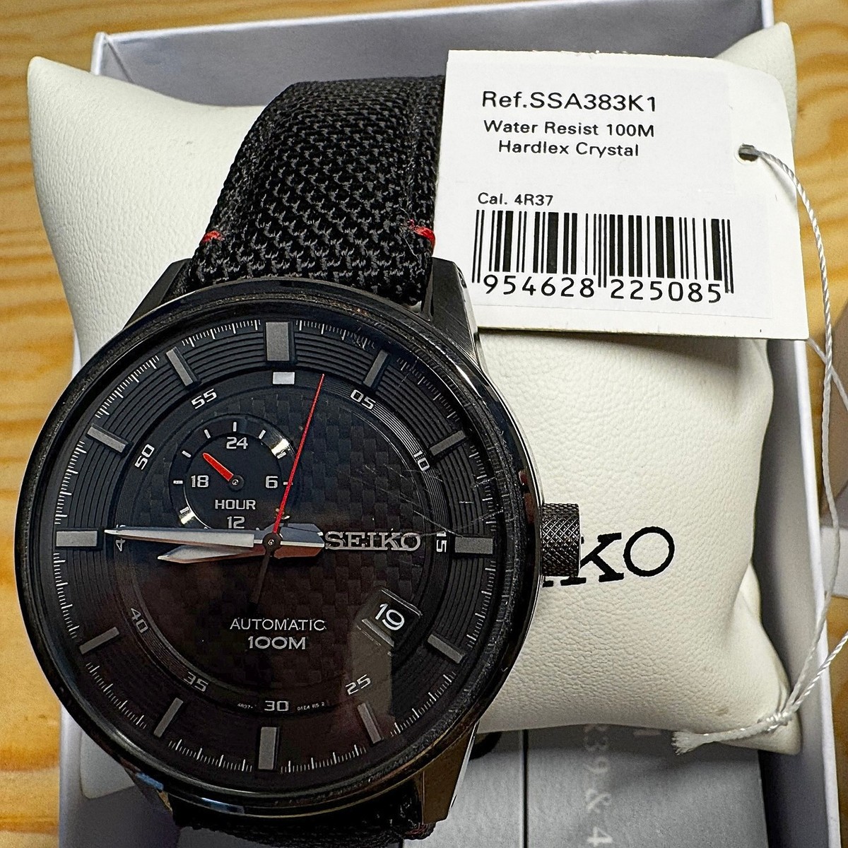 Seiko SSA383K1 Neo Sports Blacked-Out Watch 4R37A Movement Lightly