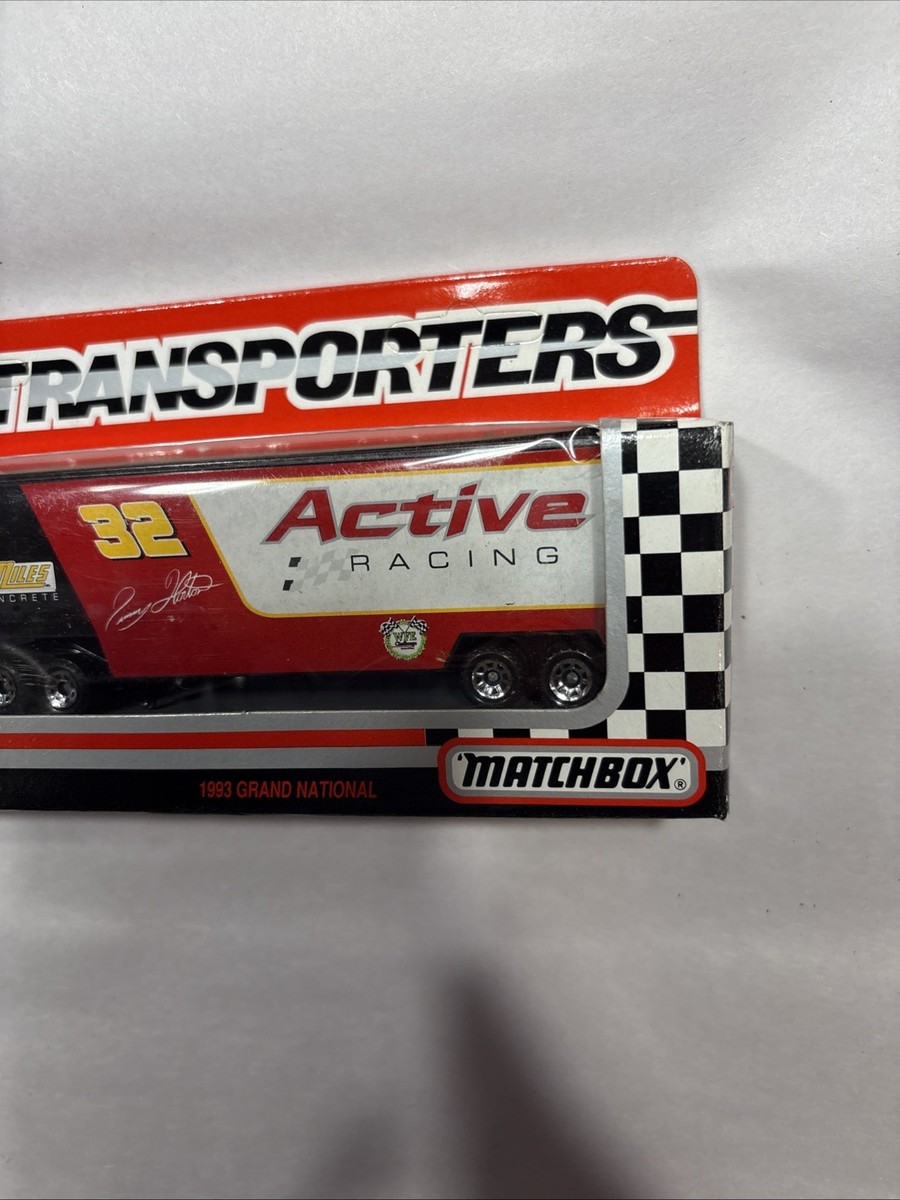 Matchbox #32 JIMMY HORTON ACTIVE RCG 1993 MACK Cab CY107 Super