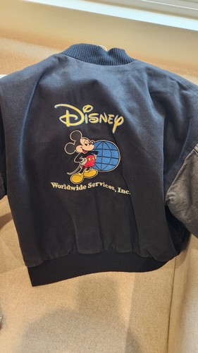 Disney Worldwide Services Jacket Cadt Member