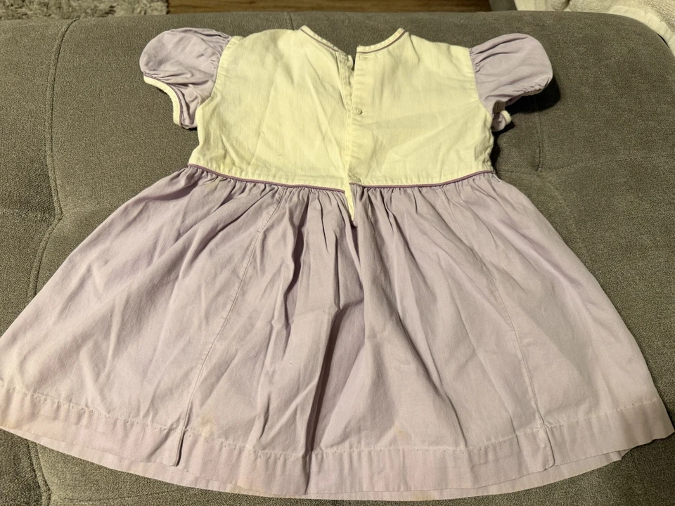 Vestido Vintage Madreselva Pastel Púrpura y Amarillo Calado Talla 3T Foto 2 de 4