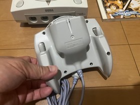 SEGA DreamCast Console (HKT-3000) & Controller with 2 games and BOX 0813