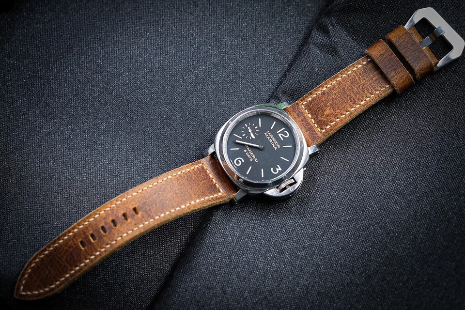 Correa de reloj vintage de cuero marrón Foto 2 de 4