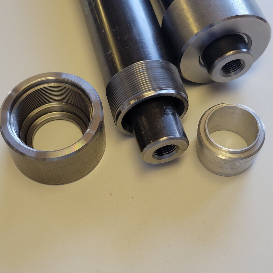 LOWRIDER HYDRAULICS CYLINDERS 16" COMPETITION GRADE RAW 3/8" PORT BRAND